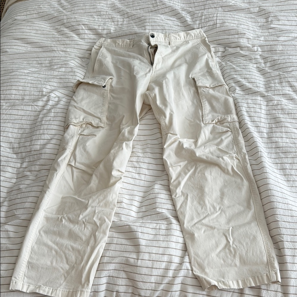 Men's Cream Cargo Pants